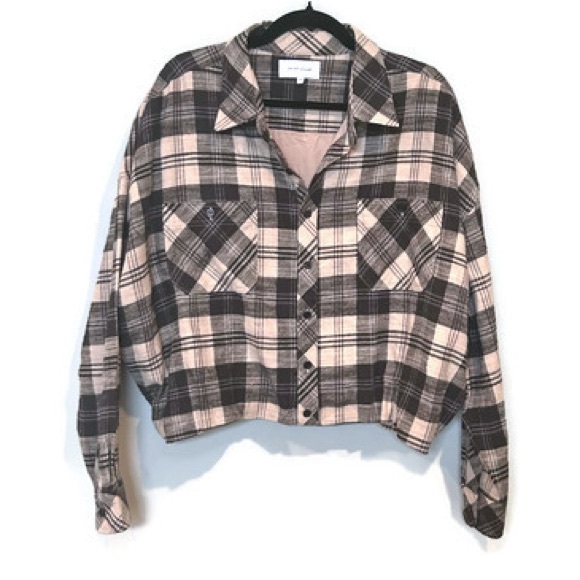 Dear John Black and Cream Plaid Button Down Shirt Cropped Jacket - Picture 8 of 8